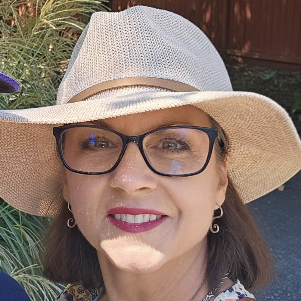Meet your Posher, Dawn